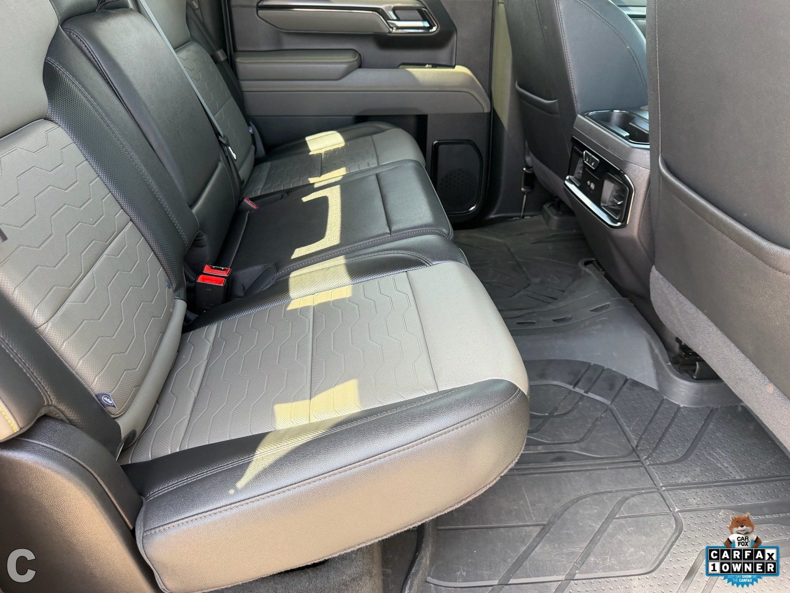 2025 Chevrolet Silverado 1500 ZR2 - Photo 16