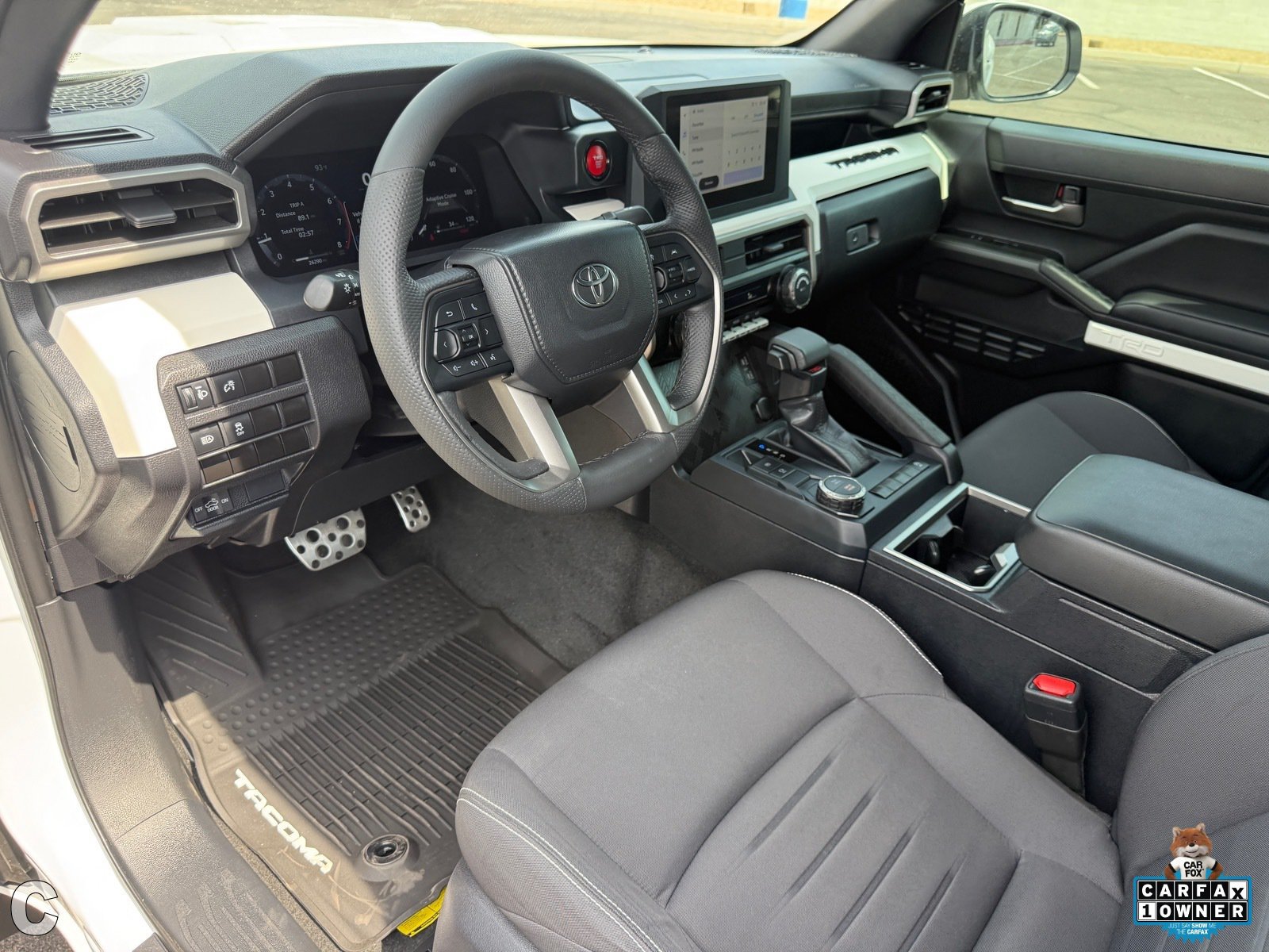2024 Toyota Tacoma TRD Sport - Photo 11