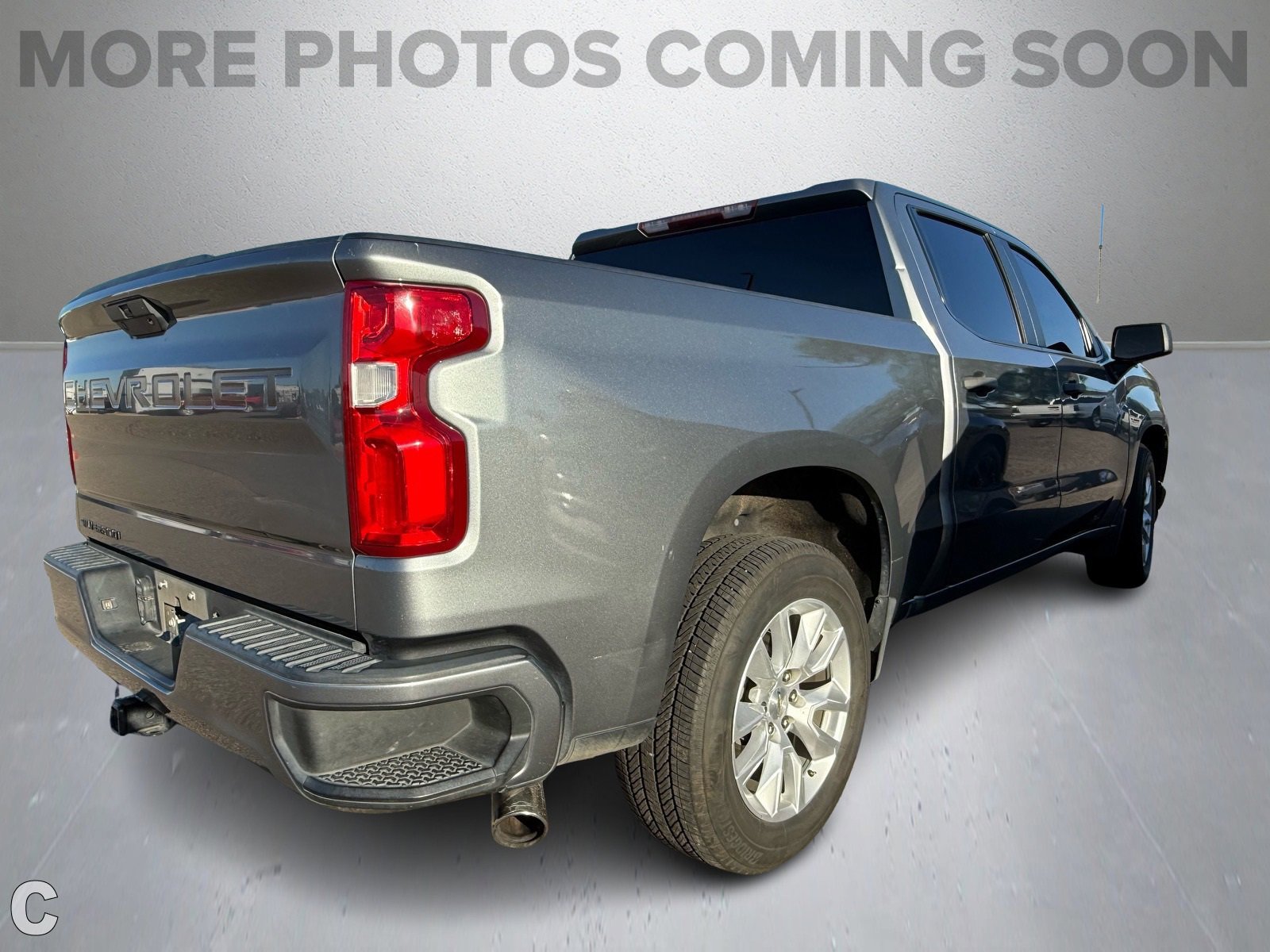 2021 Chevrolet Silverado 1500 Custom photo 3