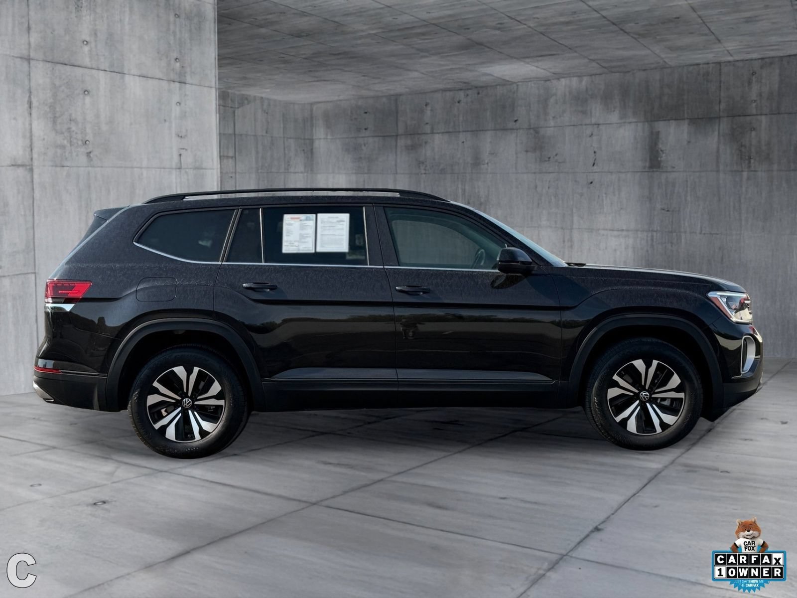 2025 Volkswagen Atlas SE - Photo 7