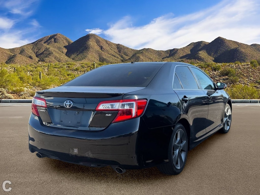 Used 2012 Toyota Camry SE V6 Sedan