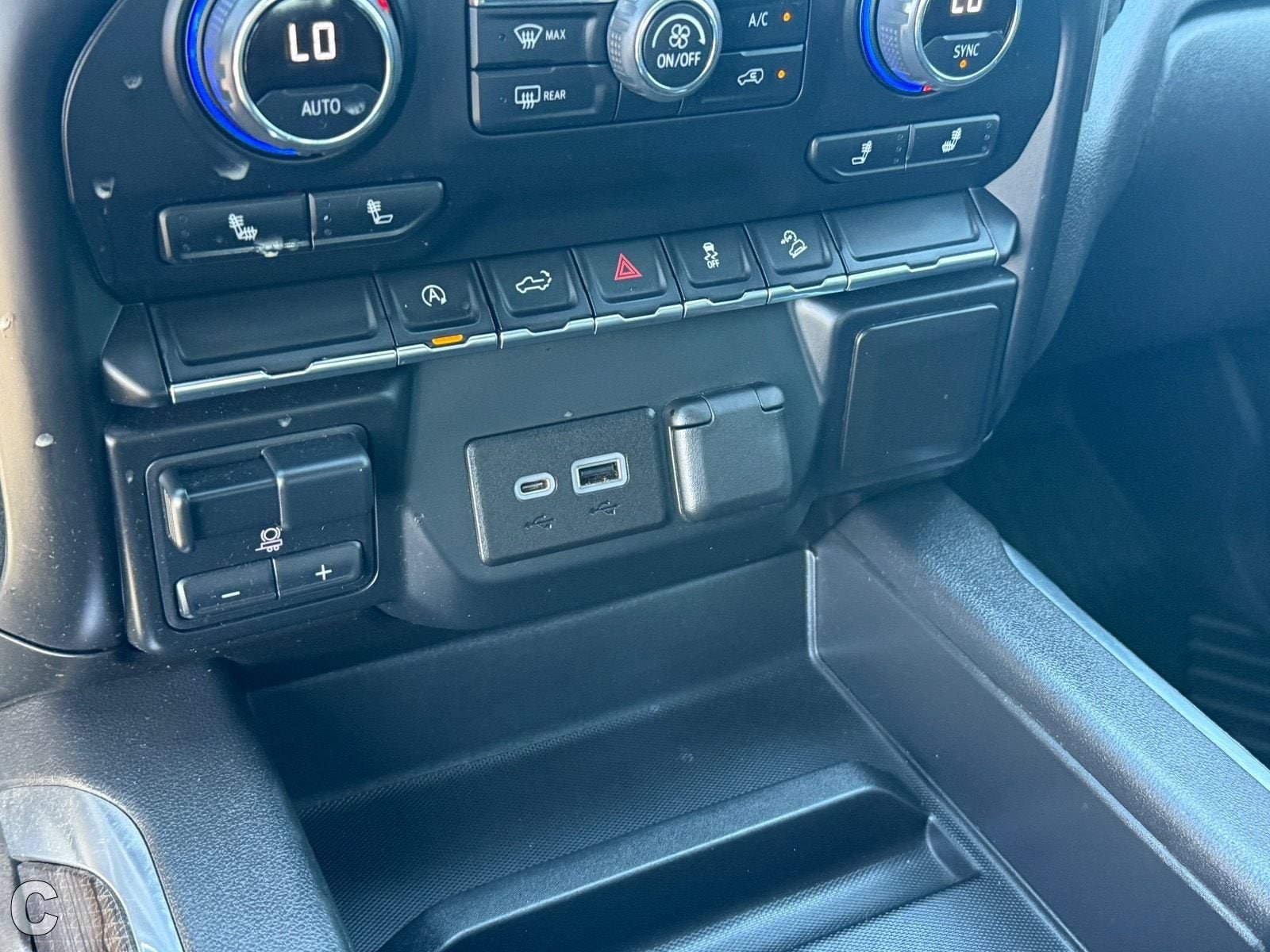 2021 Chevrolet Silverado 1500 RST - Photo 22