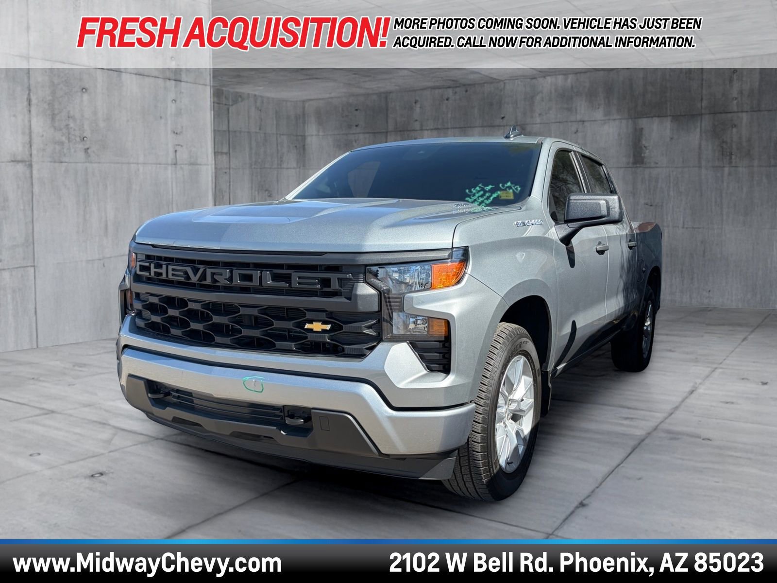2025 Chevrolet Silverado 1500 Custom Crew Cab Short Box's photo