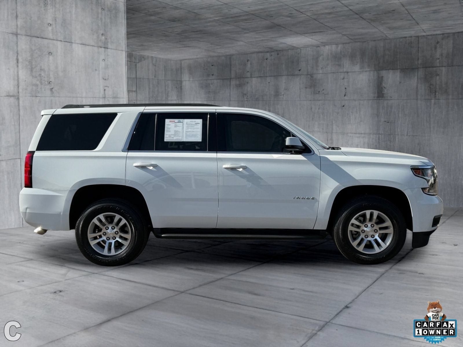 2017 Chevrolet Tahoe LS - Photo 8