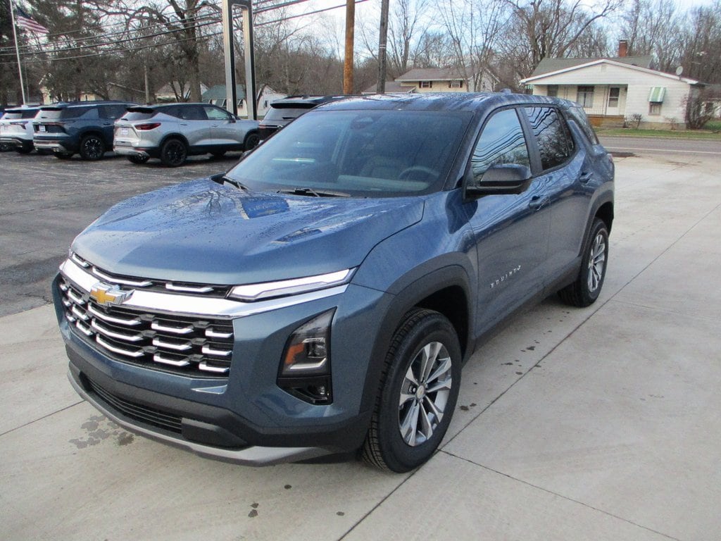2026 Chevrolet Equinox LT's photo