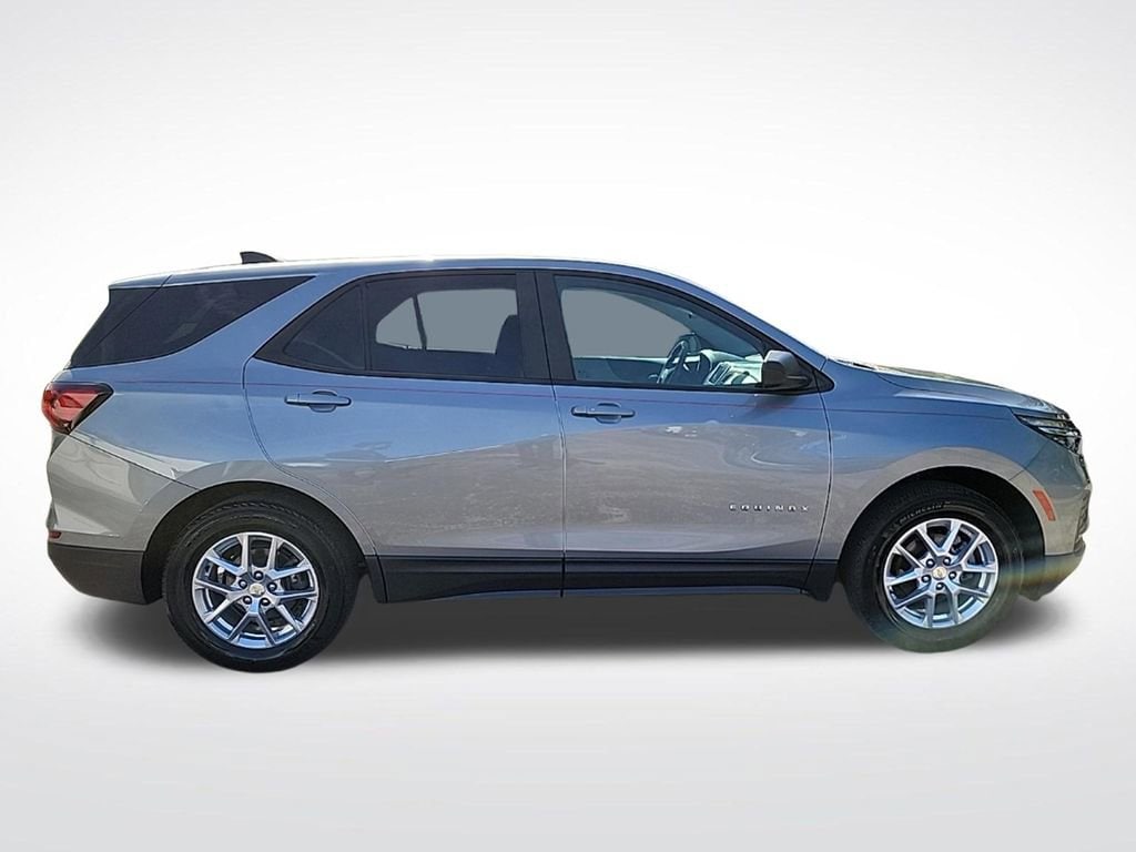 Used 2023 Chevrolet Equinox LS SUV