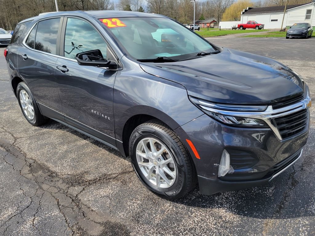 Used 2022 Chevrolet Equinox LT with VIN 3GNAXUEV0NS106502 for sale in Orwell, OH