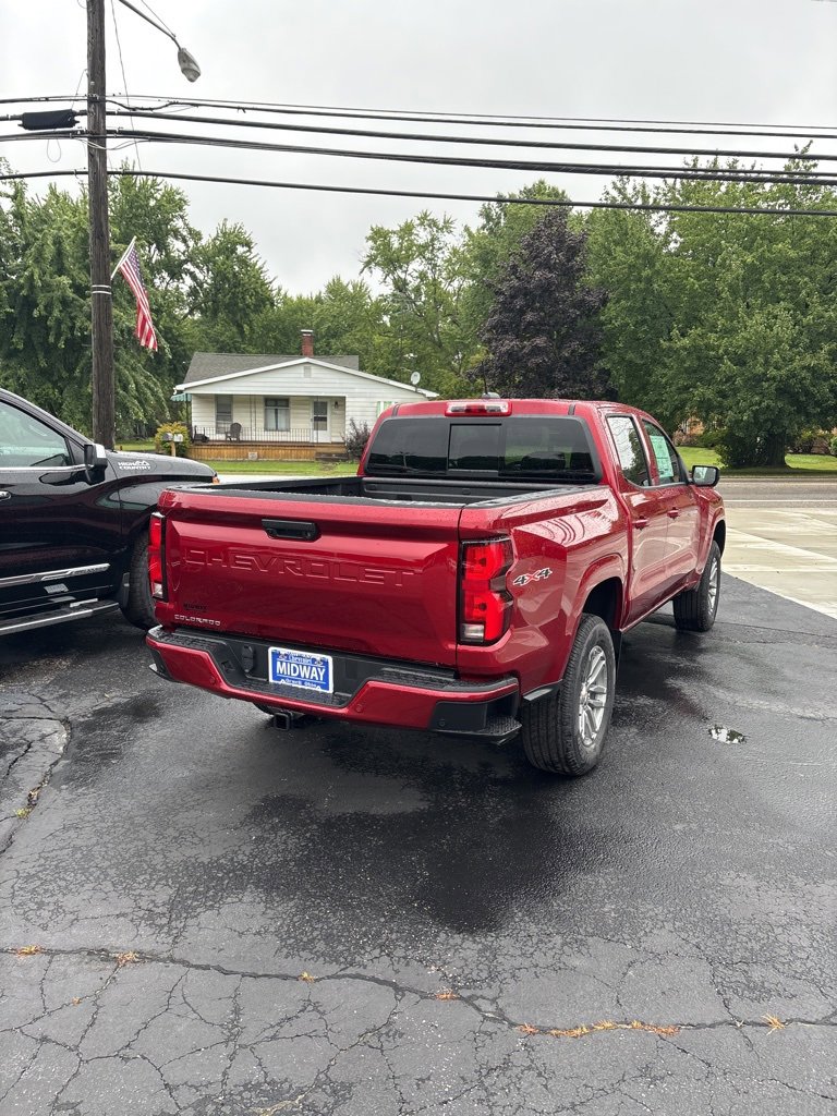 2026 Chevrolet Colorado LT photo 3