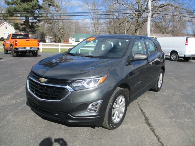 Used 2021 Chevrolet Equinox LS with VIN 2GNAXSEV2M6122587 for sale in Orwell, OH