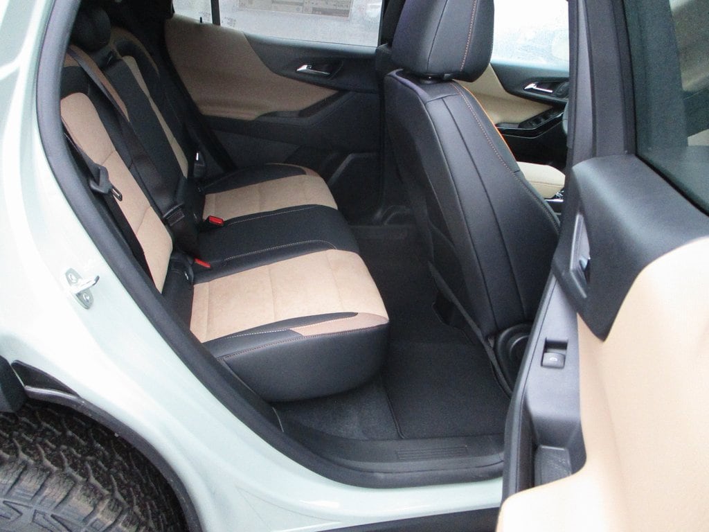 New 2026 Chevrolet Equinox Activ SUV