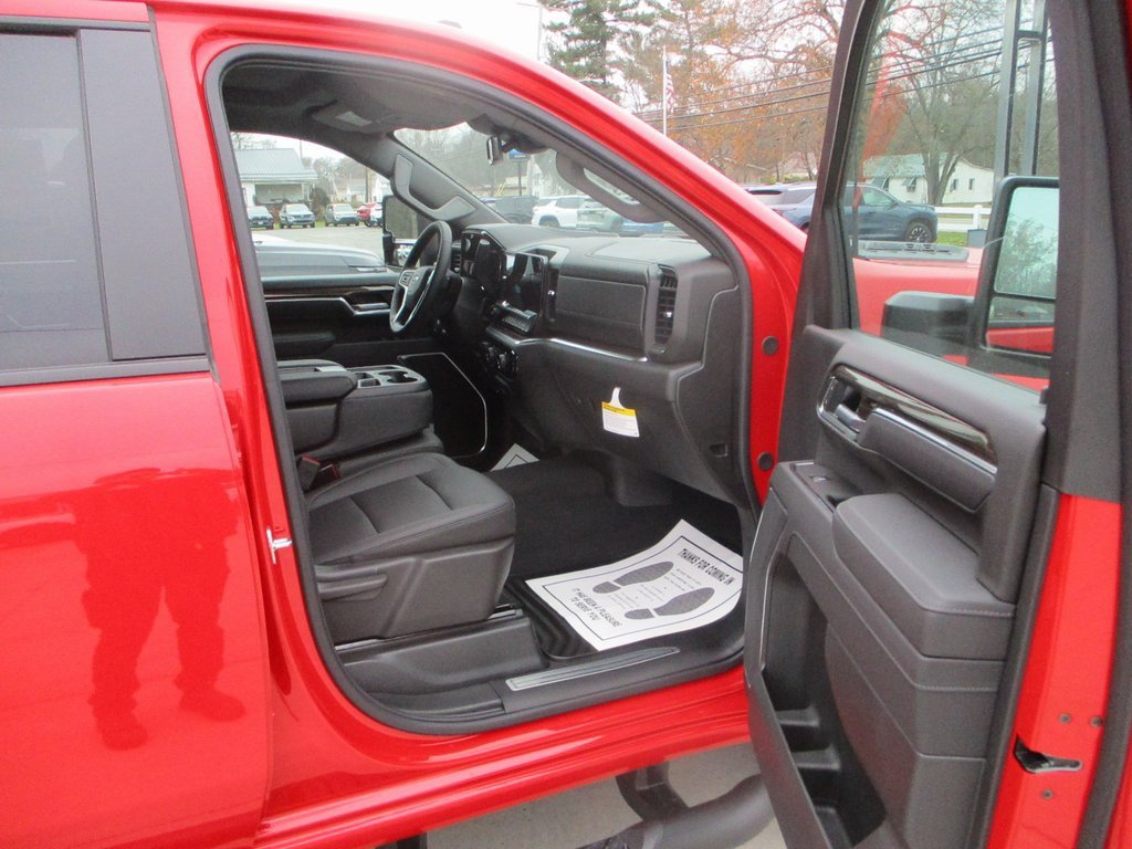 2026 Chevrolet Silverado 2500HD LT photo 2