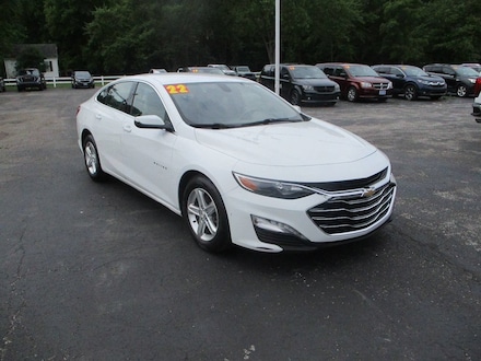 2022 Chevrolet Malibu LT Car