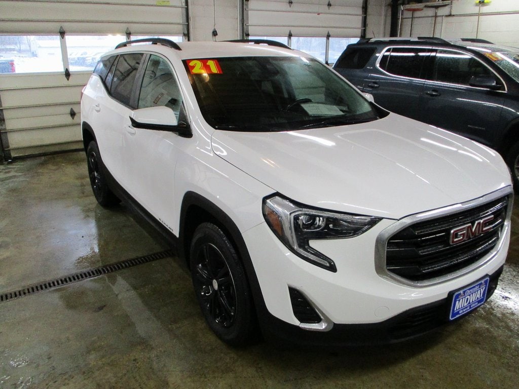 Used 2021 GMC Terrain SLE with VIN 3GKALMEV8ML310076 for sale in Orwell, OH