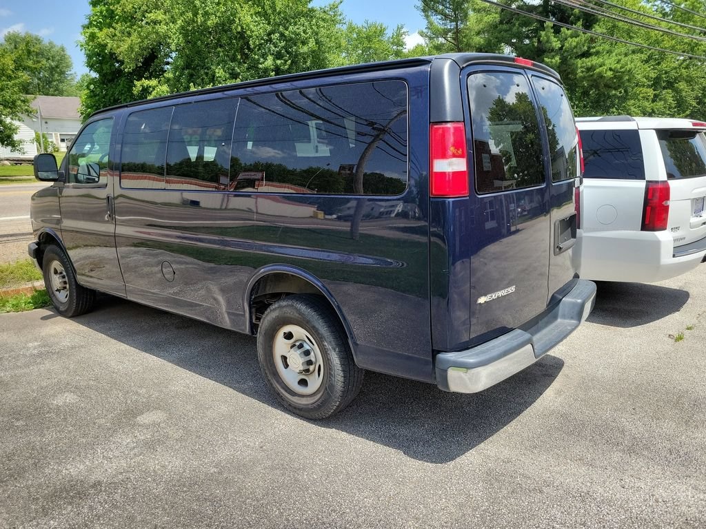 Used 2019 Chevrolet Express Passenger 3500 LT Van
