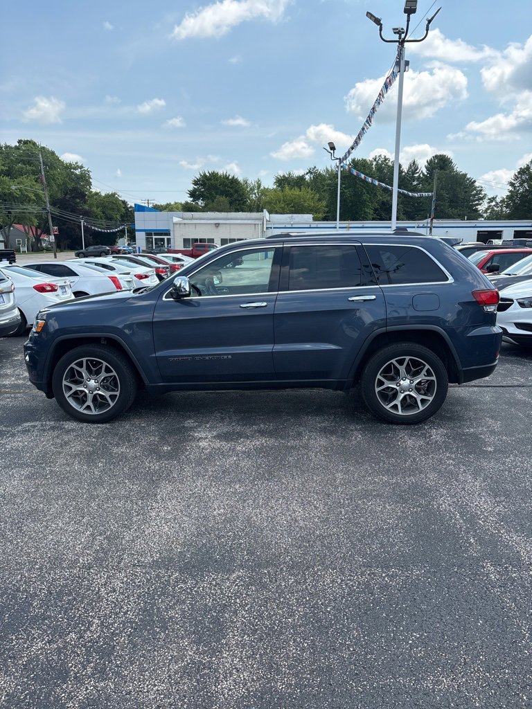 2020 Jeep Grand Cherokee Limited photo 2