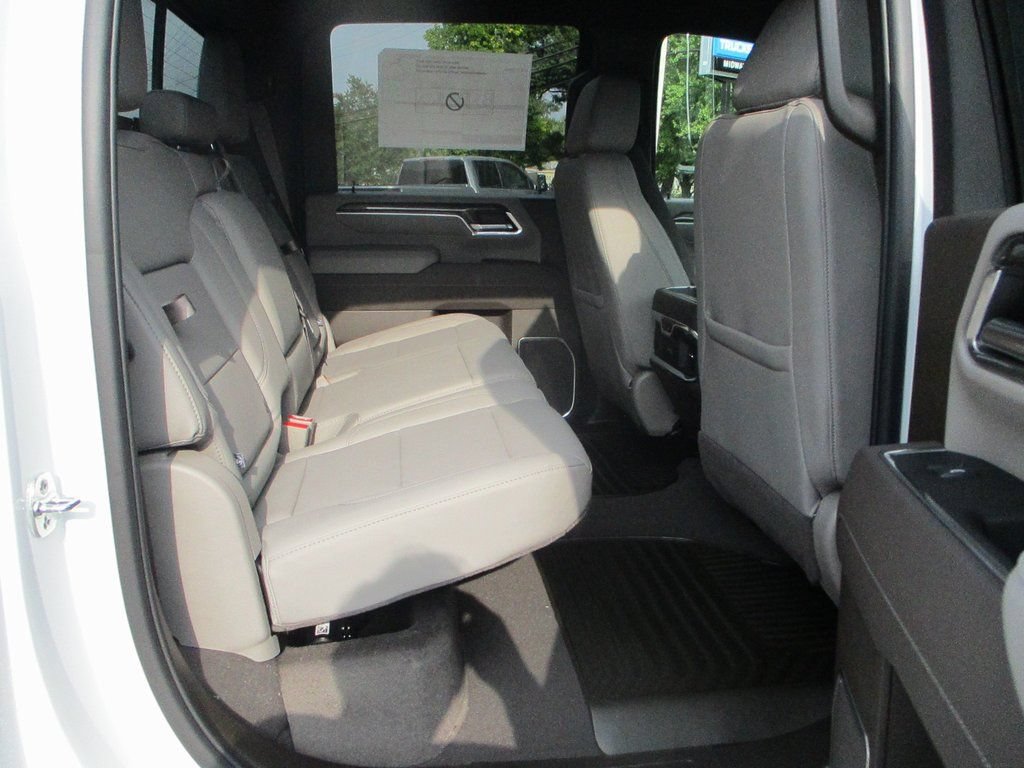 2026 Chevrolet Silverado 3500 HD LTZ - Photo 8