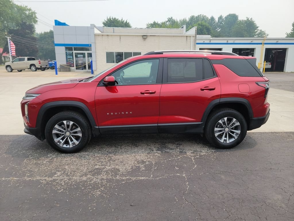 Used 2025 Chevrolet Equinox LT SUV