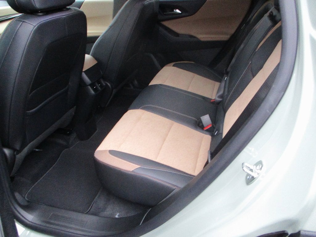 New 2026 Chevrolet Equinox Activ SUV