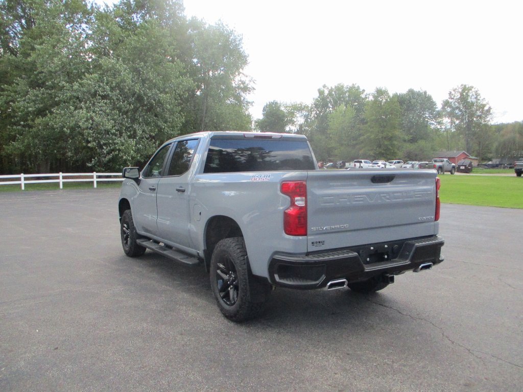 2024 Chevrolet Silverado 1500 Custom Trail Boss photo 4