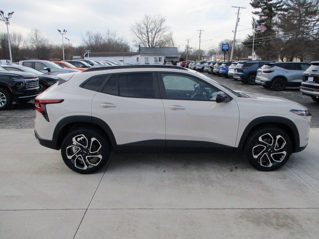 New 2026 Chevrolet Trax 2RS SUV