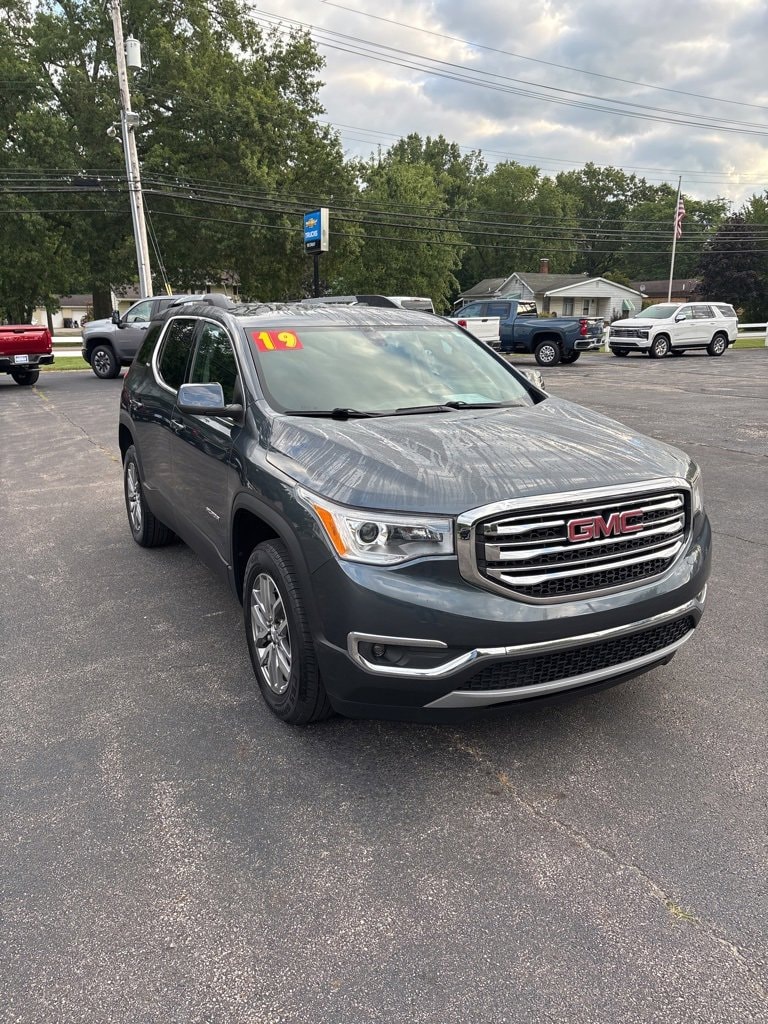 2019 GMC Acadia SLE-2