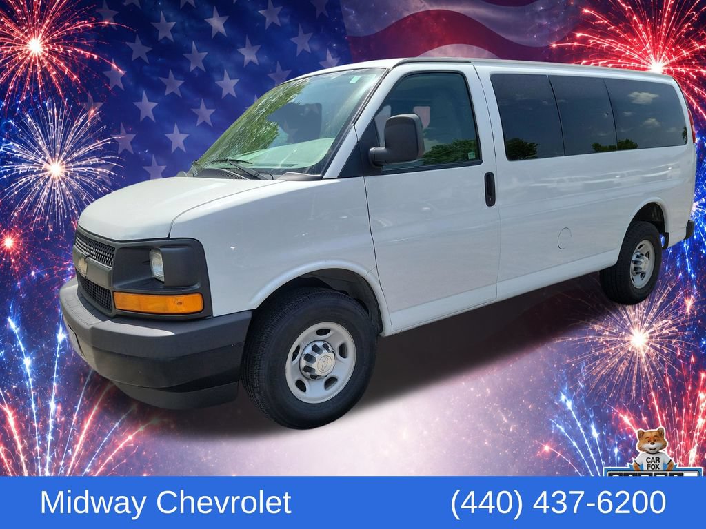 2017 Chevrolet Express 2500 LS's photo