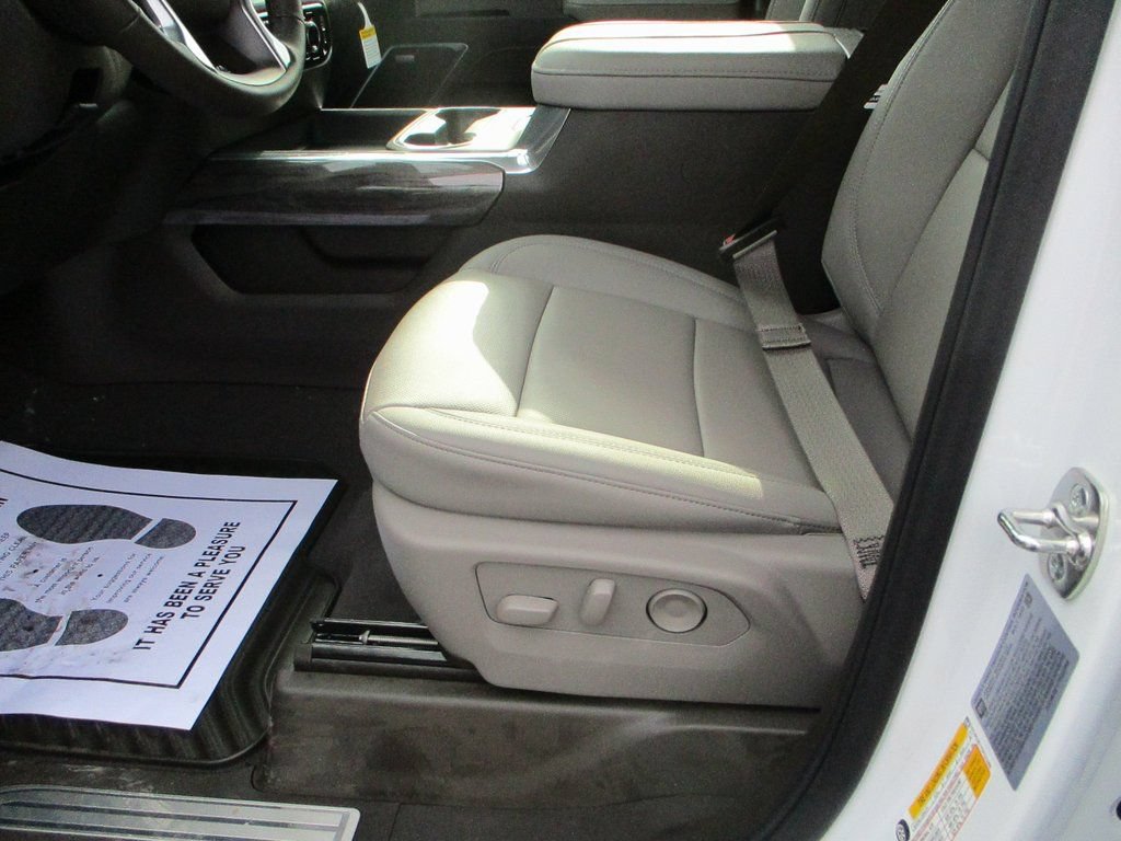2026 Chevrolet Silverado 3500 HD LTZ - Photo 12