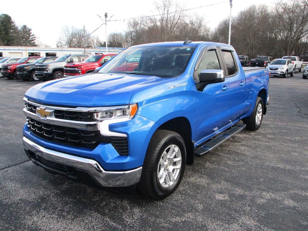 Used 2025 Chevrolet Silverado 1500 LT (2FL) Truck