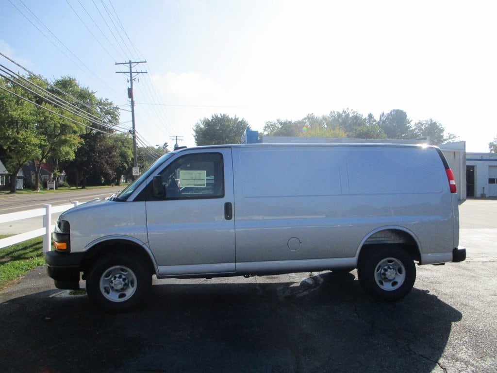 New 2025 Chevrolet Express Cargo 3500 WT Van