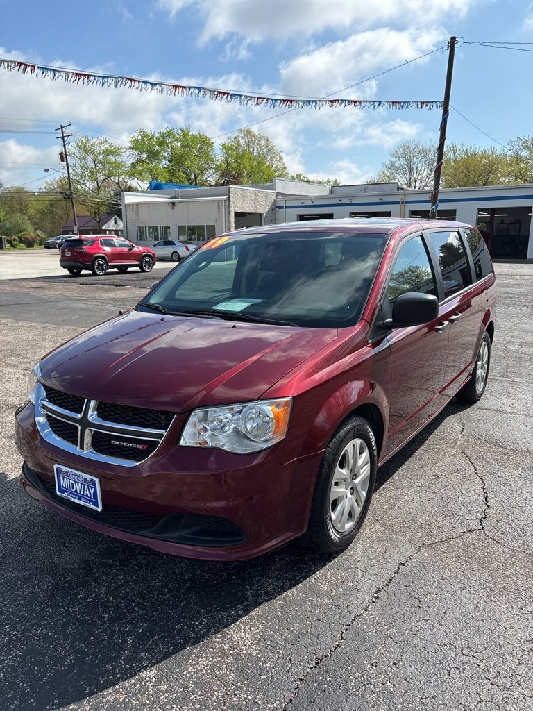 2019 Dodge Grand Caravan SE photo 2