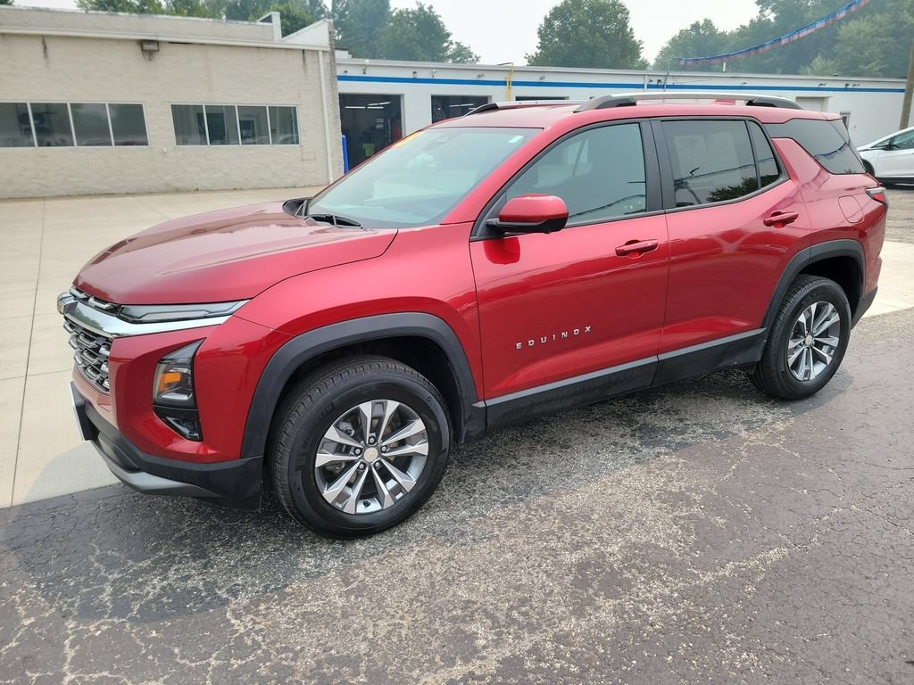 Used 2025 Chevrolet Equinox LT SUV