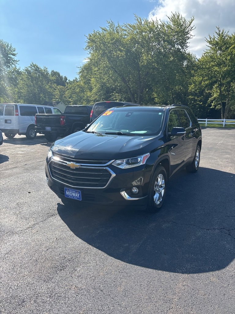 2020 Chevrolet Traverse Cloth photo 2