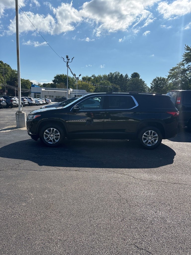 2020 Chevrolet Traverse Cloth photo 3