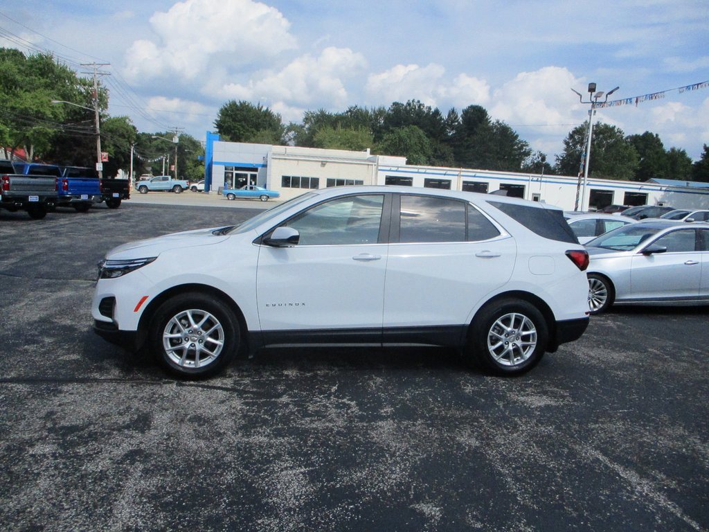 2024 Chevrolet Equinox LT photo 4
