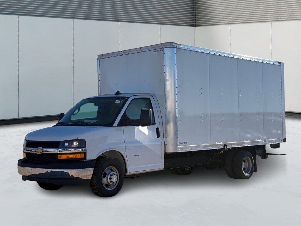New 2025 Chevrolet Express 3500 CB