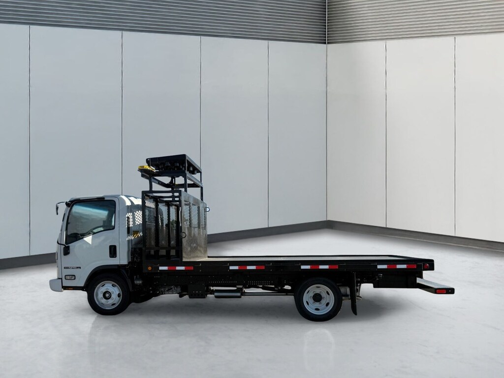 New 2026 ISUZU NPR