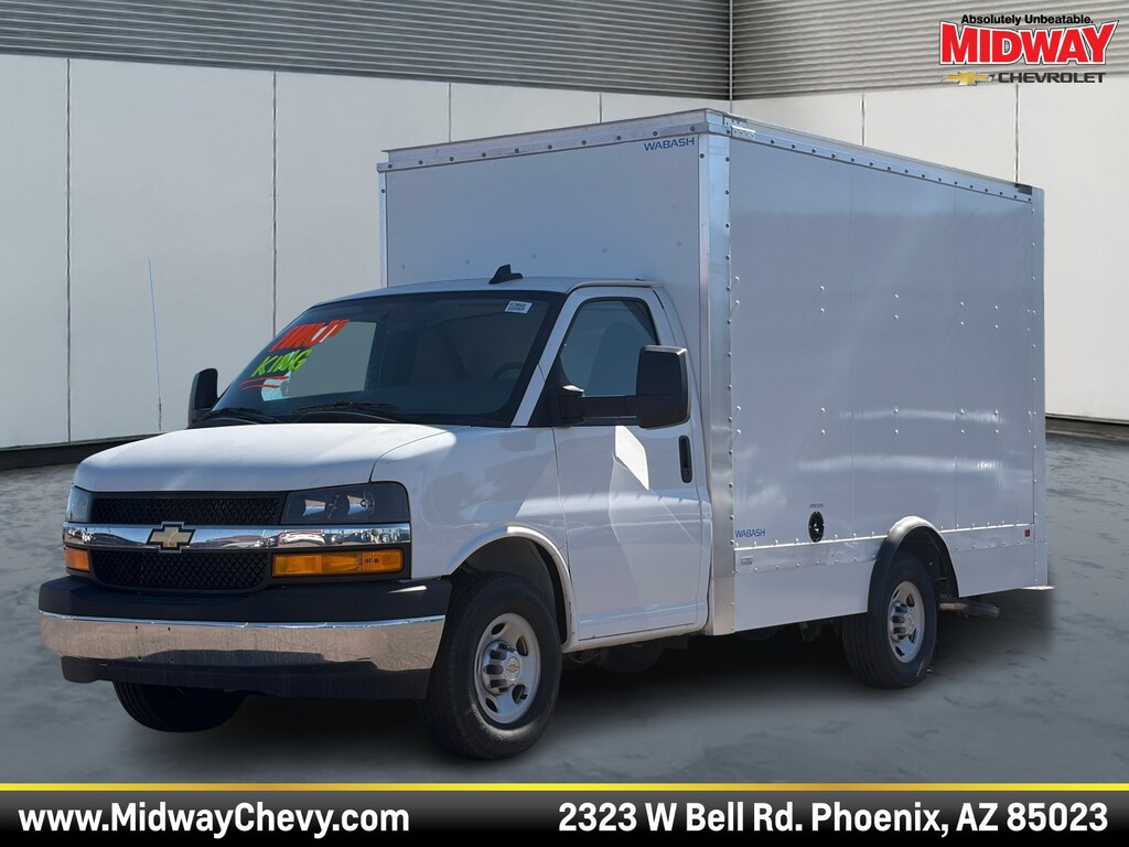New 2024 Chevrolet Express 3500 CB