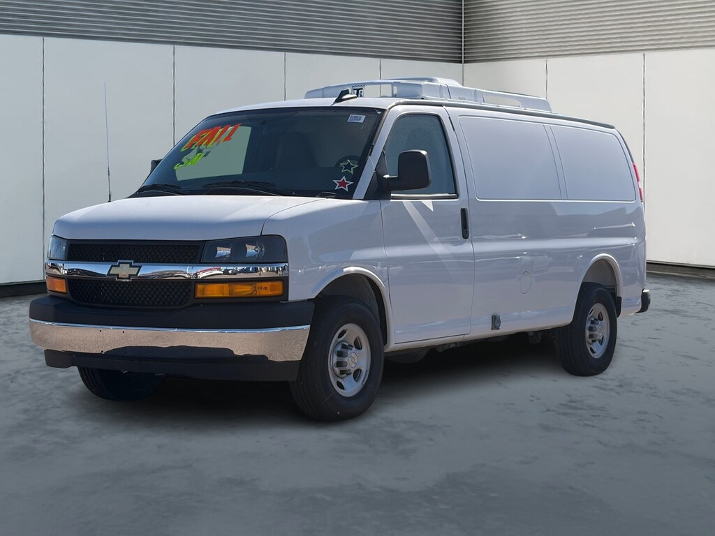 New 2025 Chevrolet Express 3500 VN