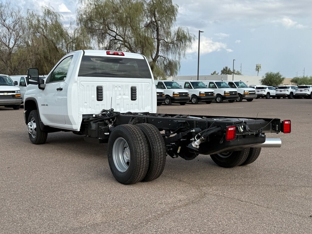New 2026 Chevrolet Silverado 3500HD CC Work Truck Regular Cab Chassis-Cab