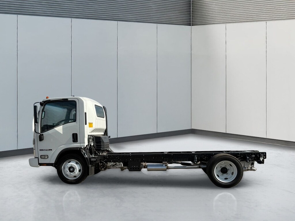 New 2026 ISUZU NPR