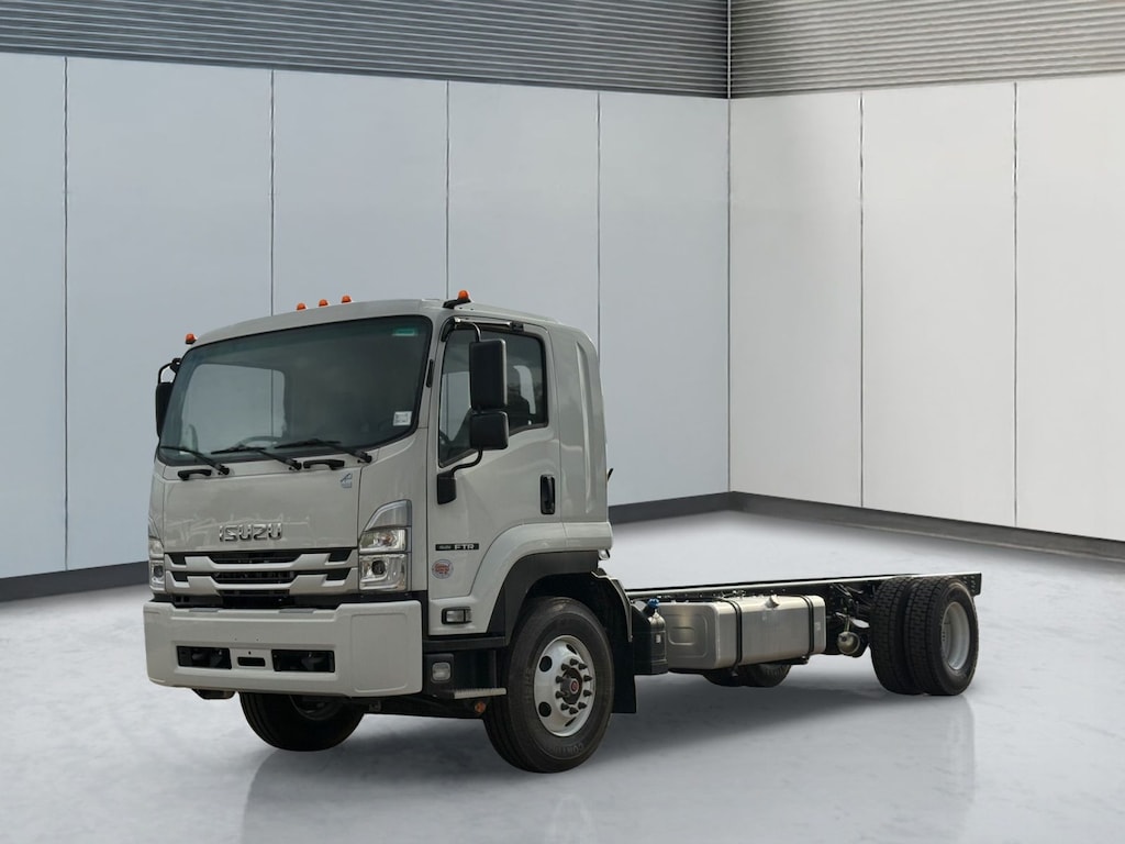 New 2025 ISUZU FTR
