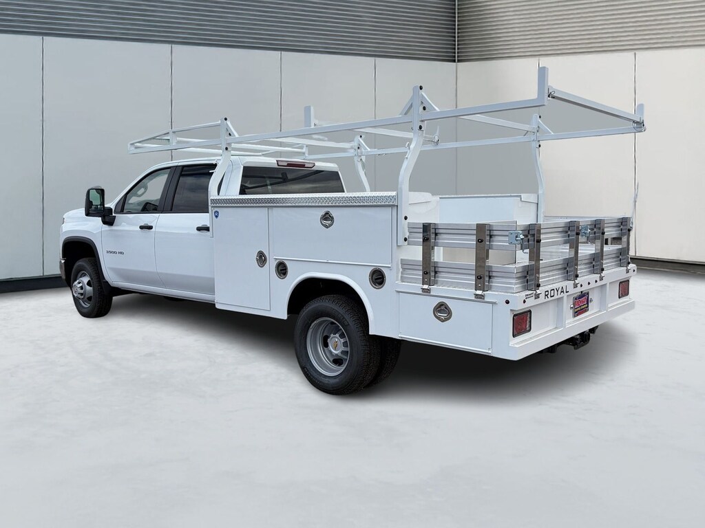 New 2026 Chevrolet Silverado 3500HD CC Work Truck Crew Cab Chassis-Cab