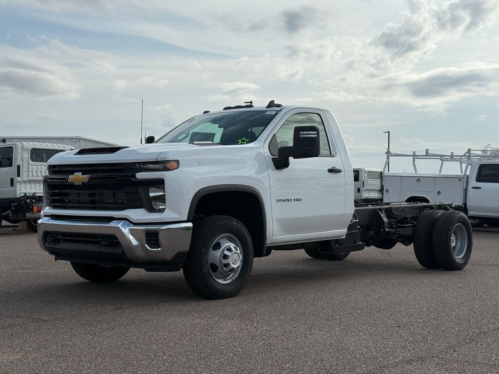 New 2026 Chevrolet Silverado 3500HD CC Work Truck Regular Cab Chassis-Cab