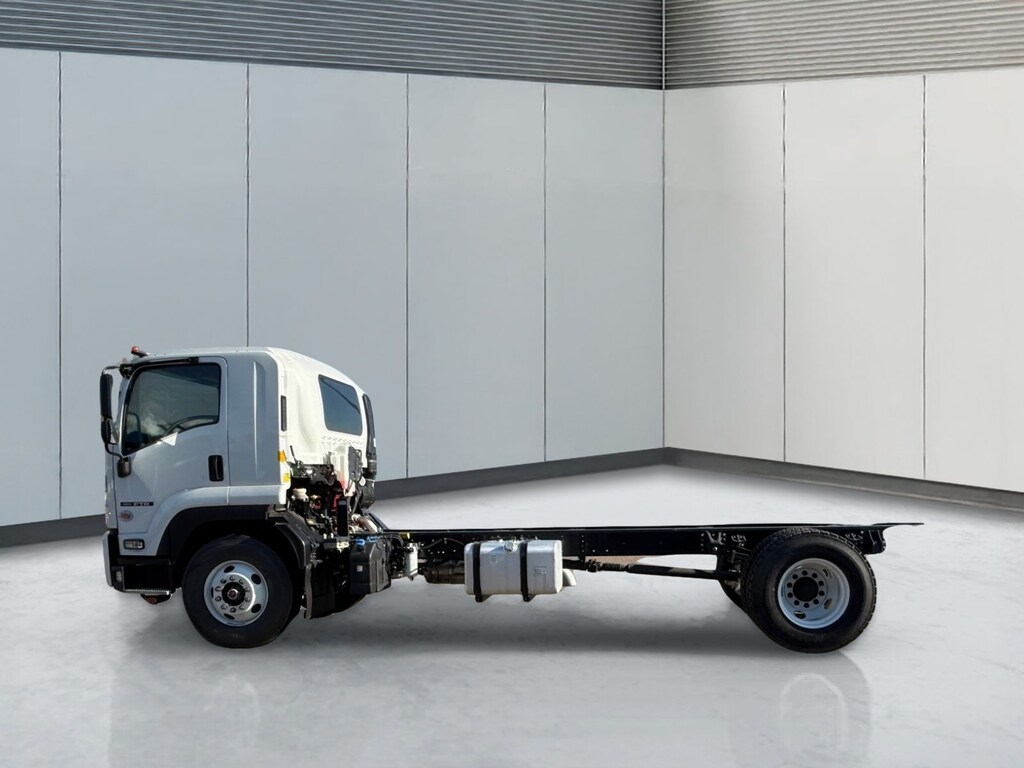 New 2026 ISUZU FTR