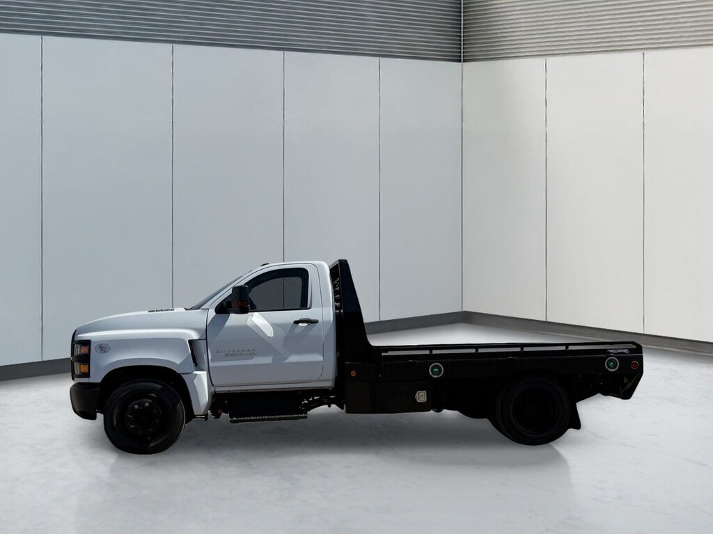 New 2025 Chevrolet Silverado MD WT Regular Cab Chassis-Cab