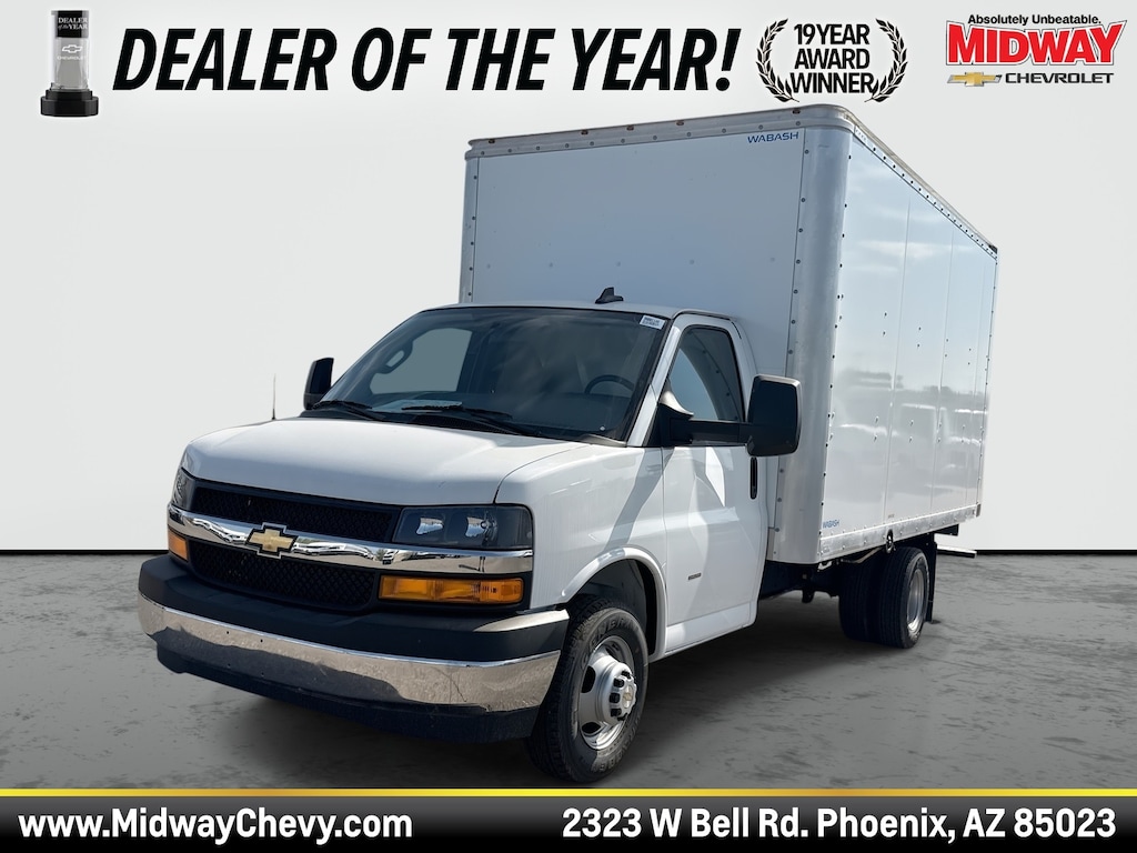 New 2025 Chevrolet Express 3500 CB