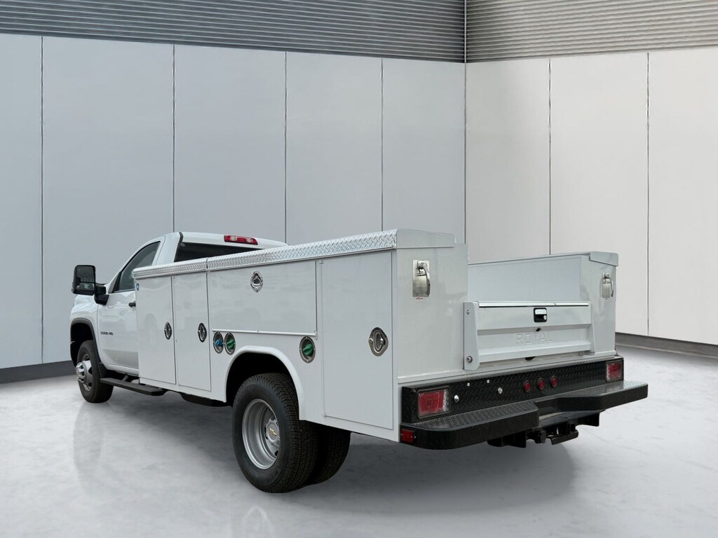 New 2025 Chevrolet Silverado 3500HD CC Work Truck Regular Cab Chassis-Cab