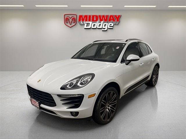 Used 2017 Porsche Macan S with VIN WP1AB2A56HLB12122 for sale in Chicago, IL