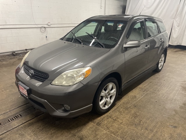 Used 2005 Toyota Matrix XR with VIN 2T1KR32E15C486002 for sale in Chicago, IL