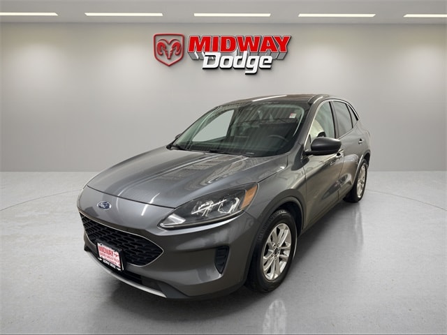Used 2022 Ford Escape SE with VIN 1FMCU0G67NUB00023 for sale in Chicago, IL